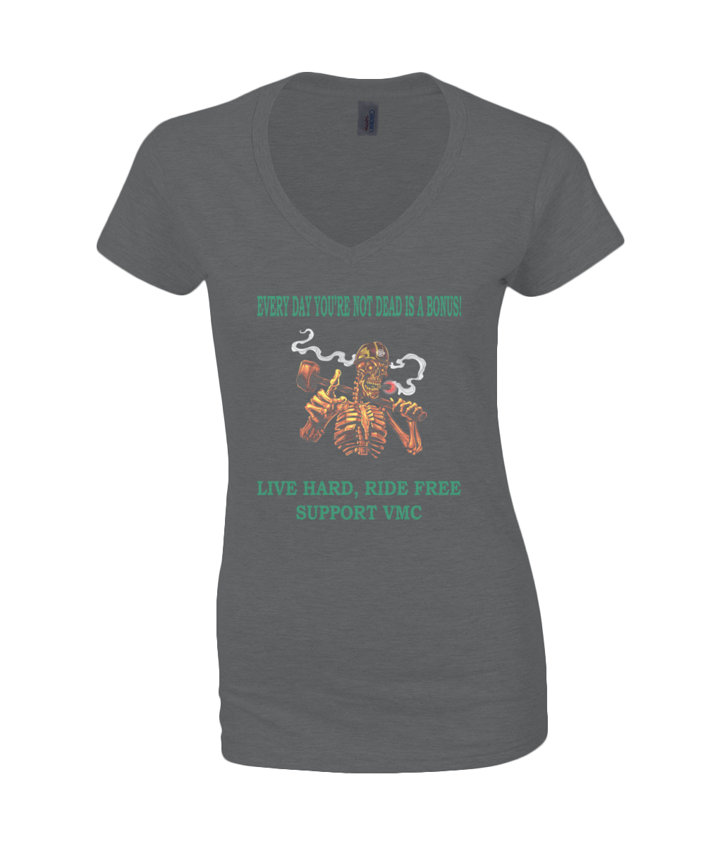 Dames V-Neck T-Shirt ride-free-skull-zwart-shirt
